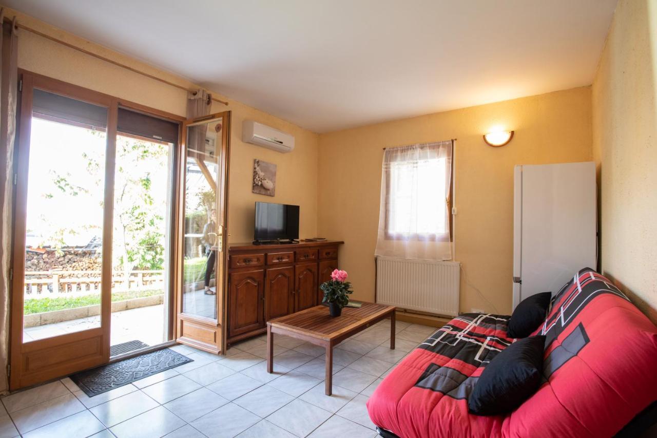 Le Mont Guillaume - 1 Chambre Terrasse Et Jardin Apartment Saint-Andre-d'Embrun Exterior photo